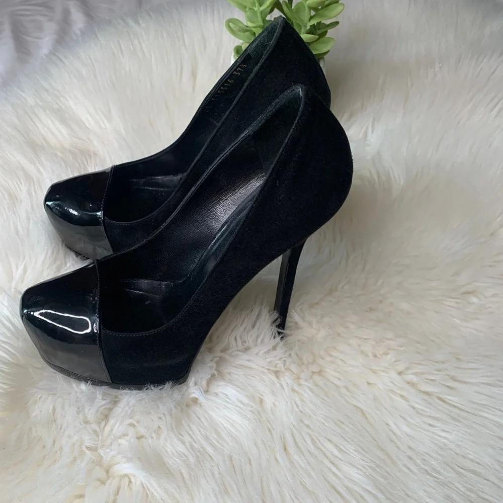 YSL 105 Cap Pump Black Suede/Patent